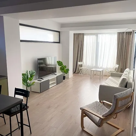 Warm Apartment Bucharest